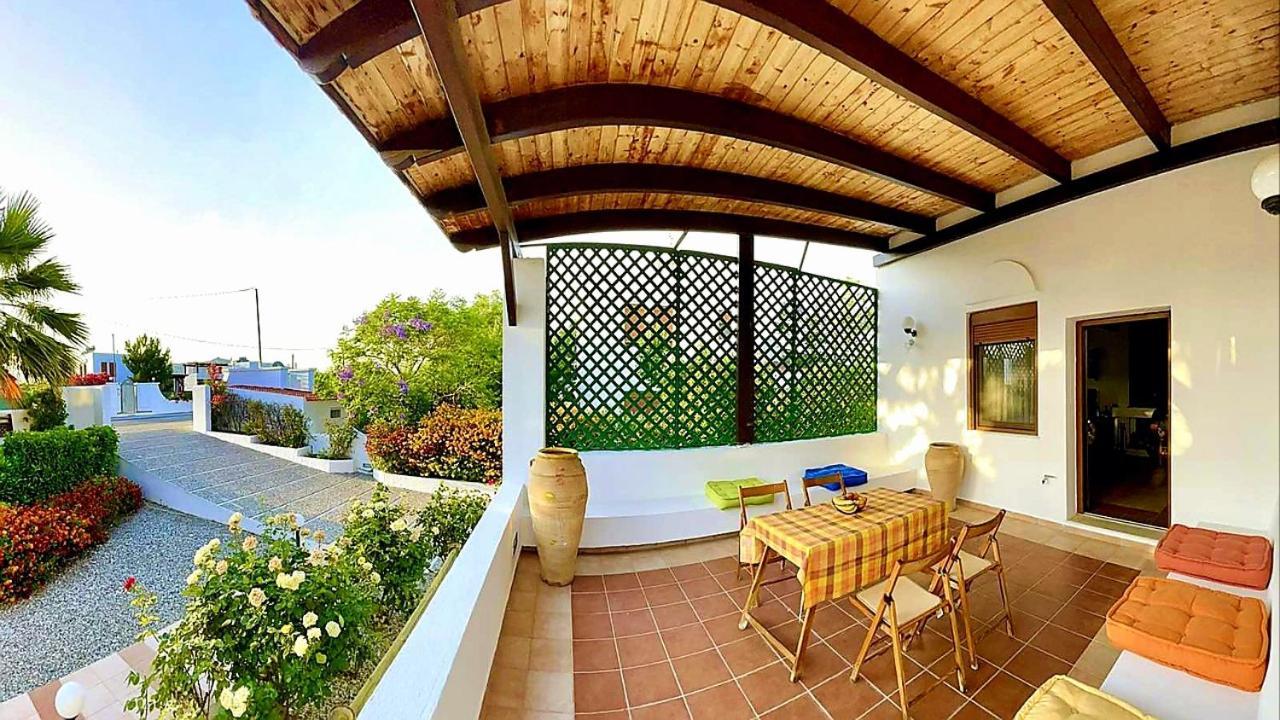 Tramonto Blue Villa Генади Екстериор снимка